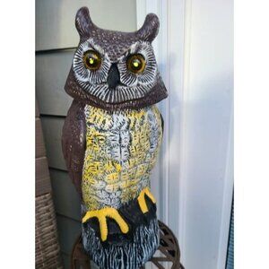 Solar Owl with Flashing Eyes, Rotating Head, Hoot Sound, Motion Detector